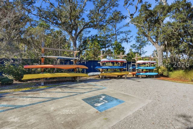 4 Carlen Cv, Hilton Head Island, SC 29926