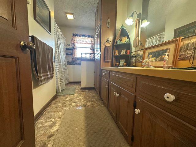 231 N Olive Street, Marshfield, MO 65706