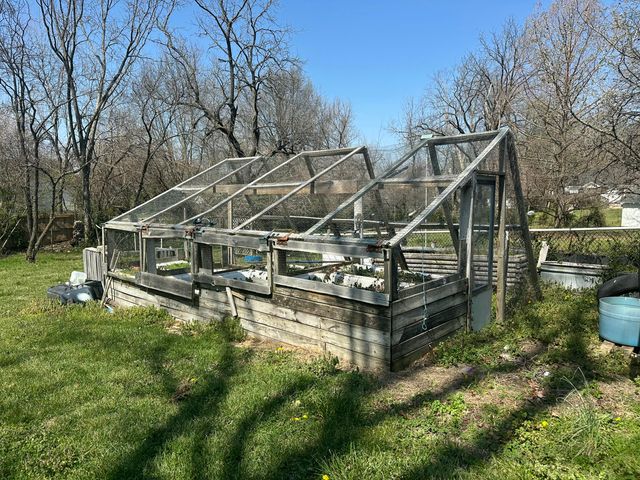 231 N Olive Street, Marshfield, MO 65706