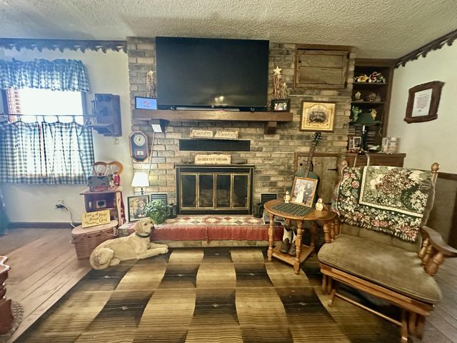 231 N Olive Street, Marshfield, MO 65706