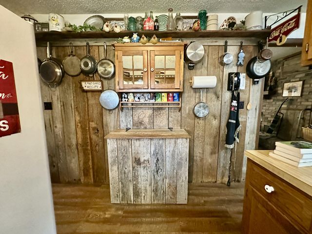 231 N Olive Street, Marshfield, MO 65706