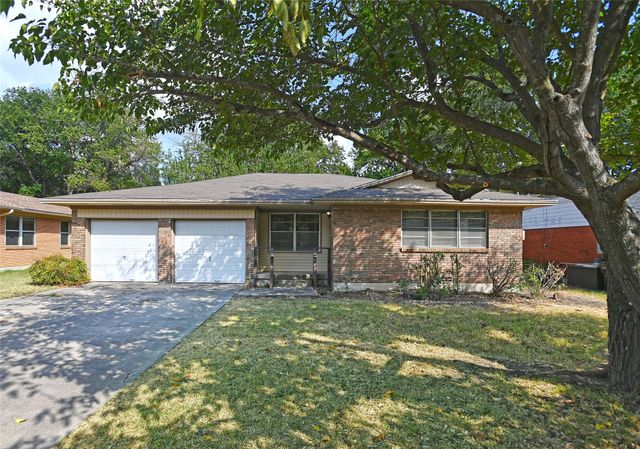 3208 Avon Drive, Denton, TX 76209