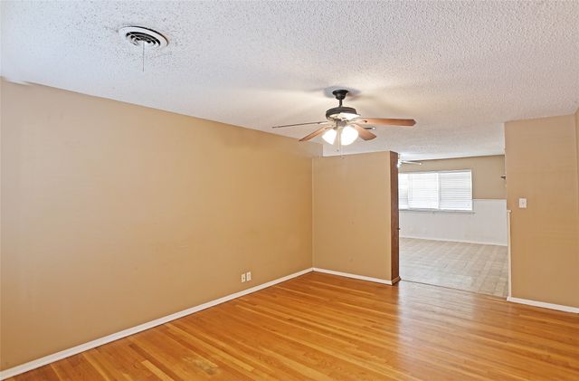 3208 Avon Drive, Denton, TX 76209