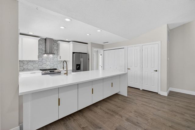 1504 Springdale Court, Palm Beach Gardens, FL 33403