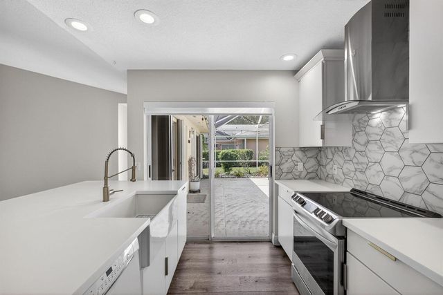 1504 Springdale Court, Palm Beach Gardens, FL 33403