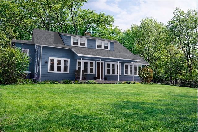 85 Hopkins Avenue, Johnston, RI 02919