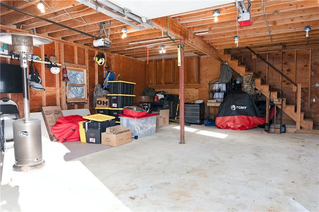 85 Hopkins Avenue, Johnston, RI 02919