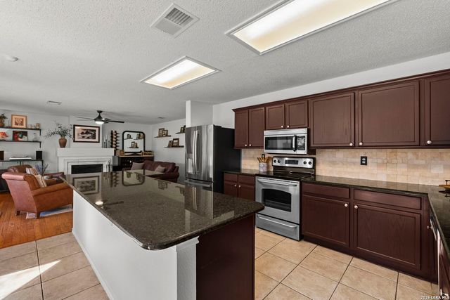 11422 Lima Dr, San Antonio, TX 78213