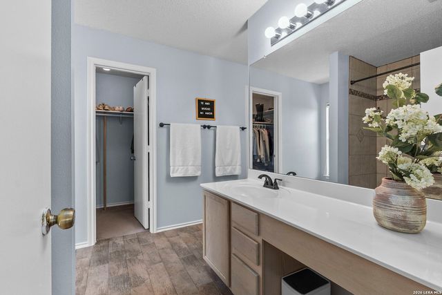 11422 Lima Dr, San Antonio, TX 78213