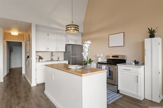 84-718 Ala Mahiku Street 85C, Waianae, HI 96792