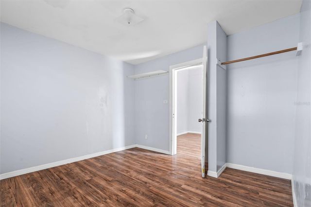 2119 W CHESTNUT STREET, Tampa, FL 33607