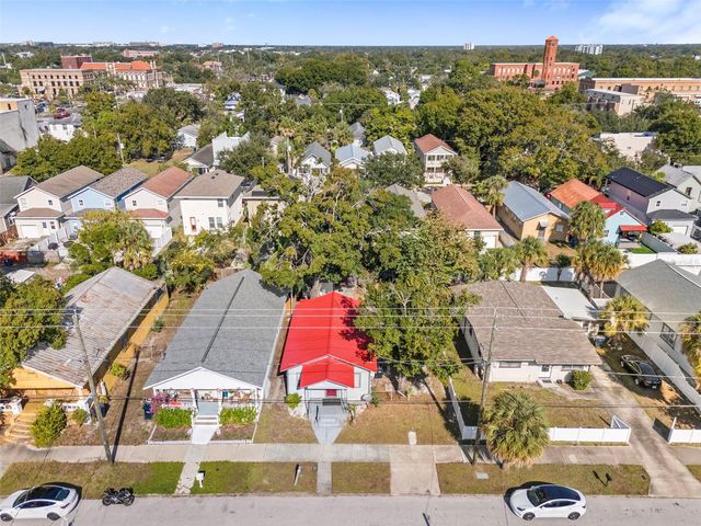 2119 W CHESTNUT STREET, Tampa, FL 33607