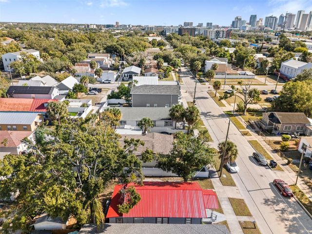 2119 W CHESTNUT STREET, Tampa, FL 33607