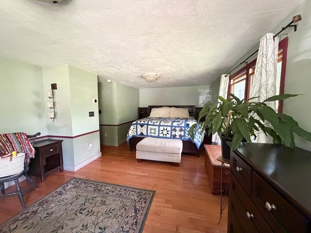 142 Jamieson Road, Holden, MA 01520
