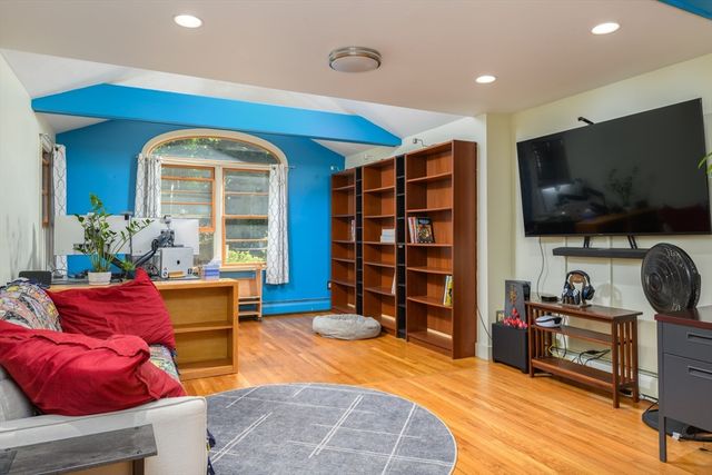 142 Jamieson Road, Holden, MA 01520