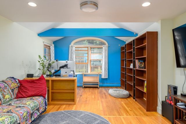 142 Jamieson Road, Holden, MA 01520