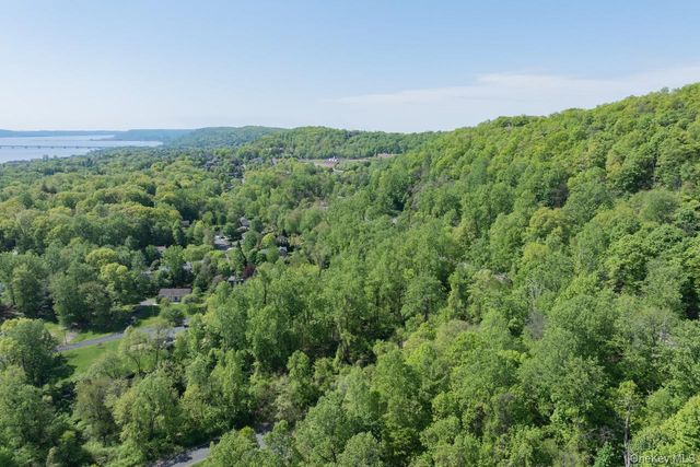 15 Badi Drive, Nyack, NY 10960