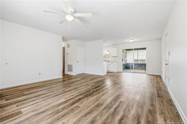 302 W 6th Avenue, Raeford, NC 28376
