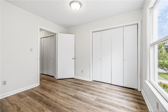 302 W 6th Avenue, Raeford, NC 28376