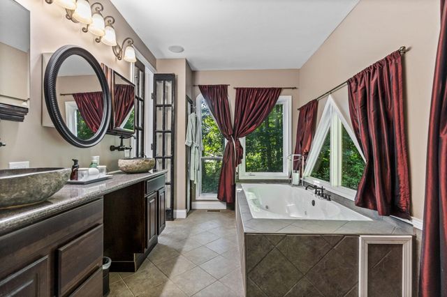 304 Lees Chapel Road, Sweetwater, TN 37874