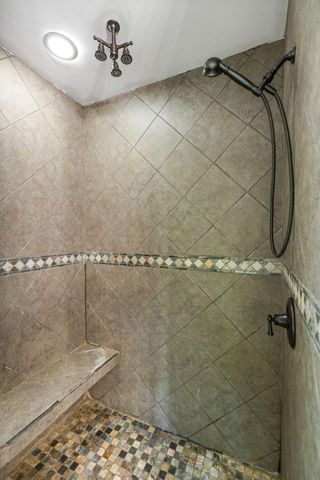 304 Lees Chapel Road, Sweetwater, TN 37874