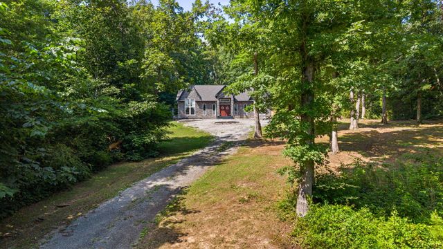 304 Lees Chapel Road, Sweetwater, TN 37874