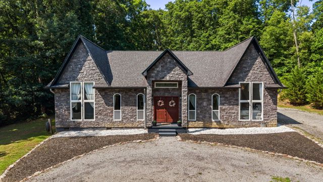 304 Lees Chapel Road, Sweetwater, TN 37874