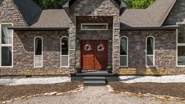 304 Lees Chapel Road, Sweetwater, TN 37874