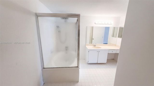 87 Buxton Lane, Boynton Beach, FL 33426
