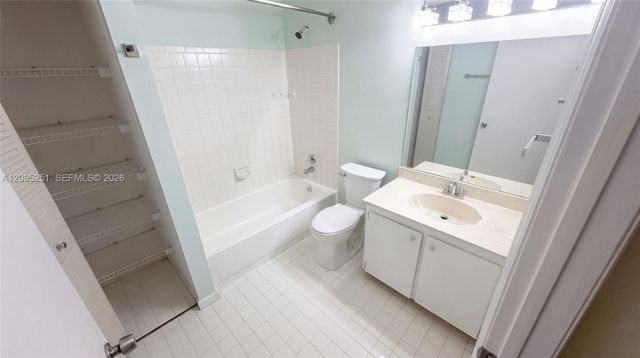 87 Buxton Lane, Boynton Beach, FL 33426