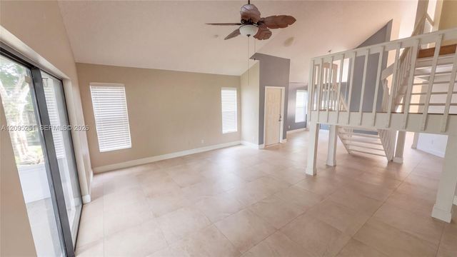 87 Buxton Lane, Boynton Beach, FL 33426