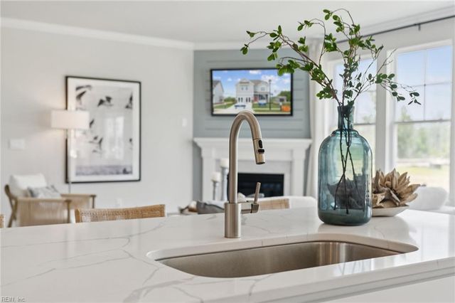 1253 Kidbrooke ST, Chesapeake, VA 23322