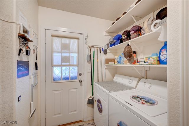 360 Inverness Avenue, Pahrump, NV 89048