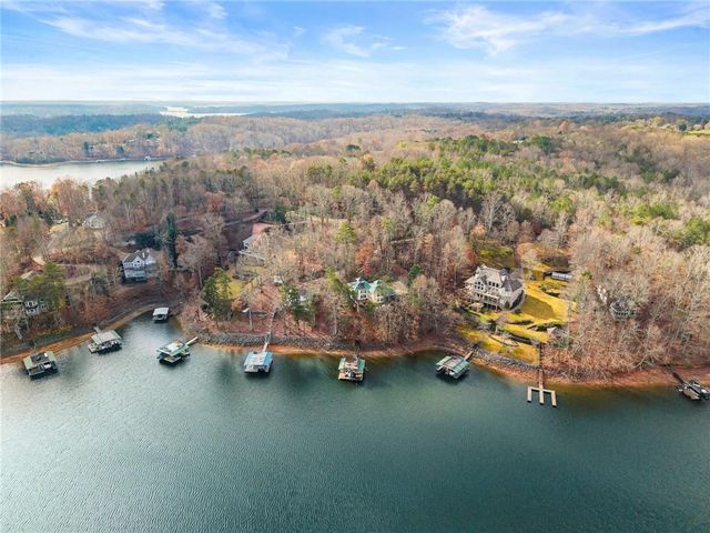 8990 Fields Way, Gainesville, GA 30506