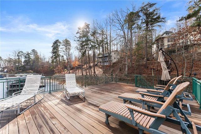 8990 Fields Way, Gainesville, GA 30506