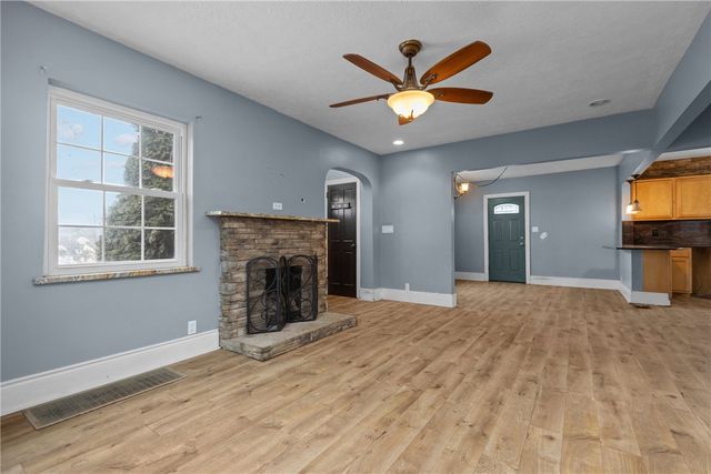 41 Bethlehem St, East Bethlehem, PA 15333