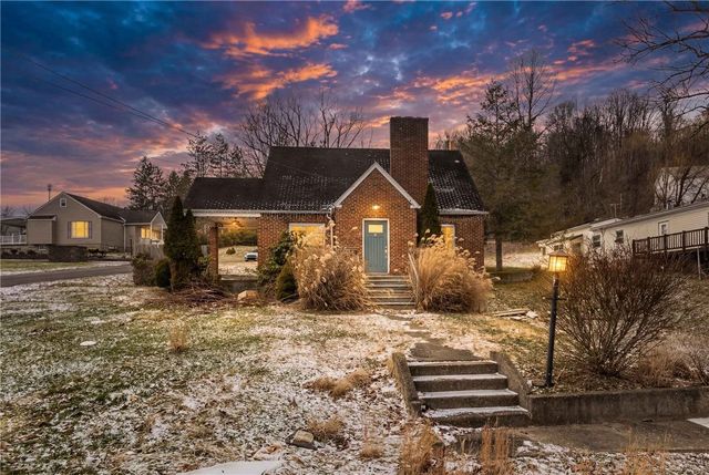 41 Bethlehem St, East Bethlehem, PA 15333