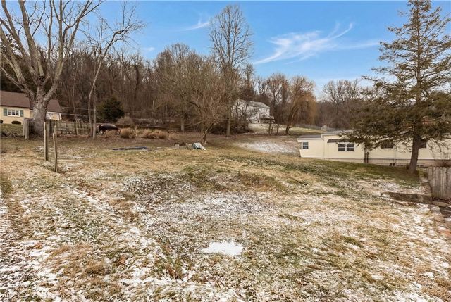 41 Bethlehem St, East Bethlehem, PA 15333