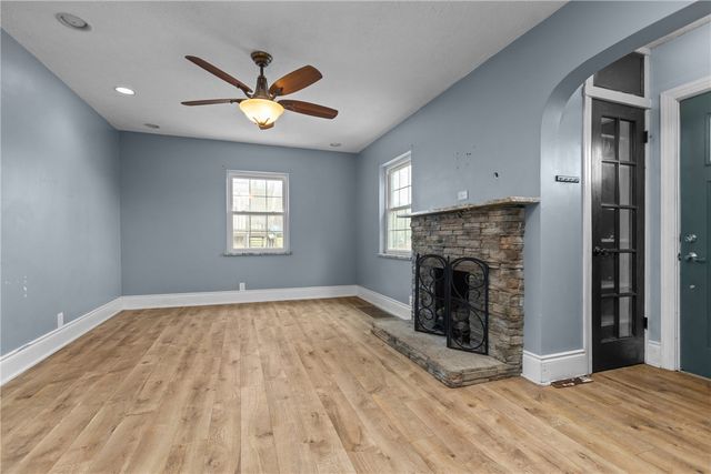 41 Bethlehem St, East Bethlehem, PA 15333