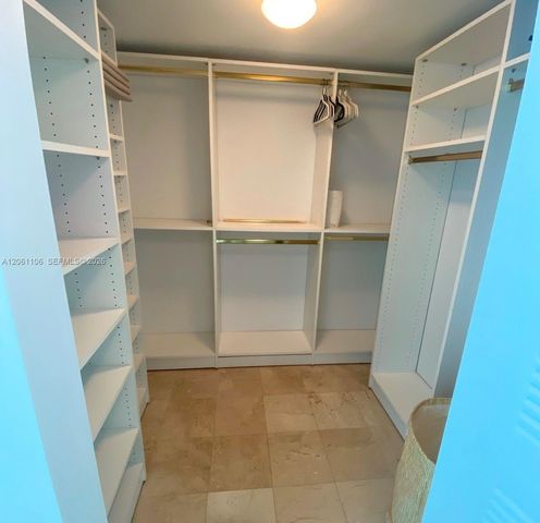 2101 Brickell Avenue 2809, Miami, FL 33129