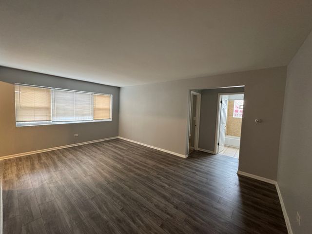 3057 N NARRAGANSETT Avenue 2, Chicago, IL 60634