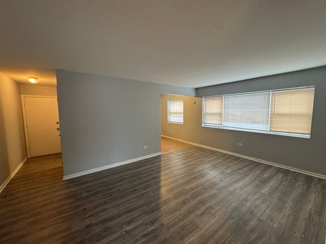 3057 N NARRAGANSETT Avenue 2, Chicago, IL 60634