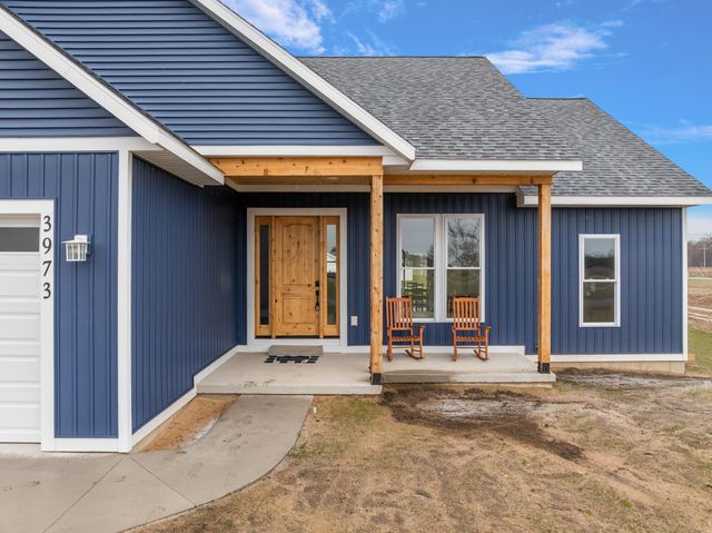 3973 W Harrison Road, Hart, MI 49420