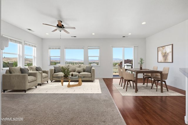 3800 Desert Fox Drive, Sparks, NV 89436