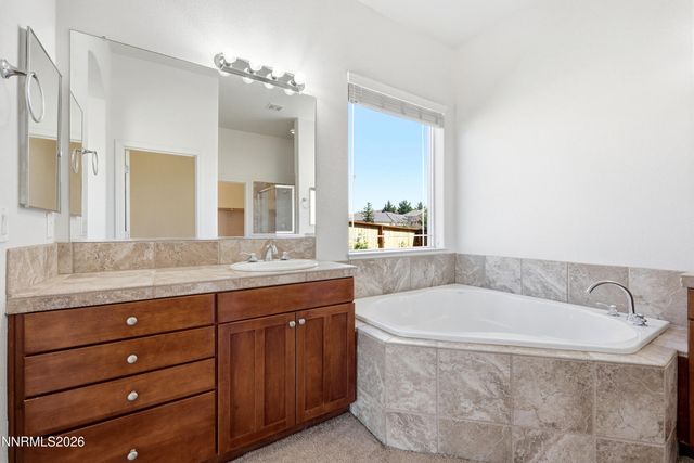 3800 Desert Fox Drive, Sparks, NV 89436