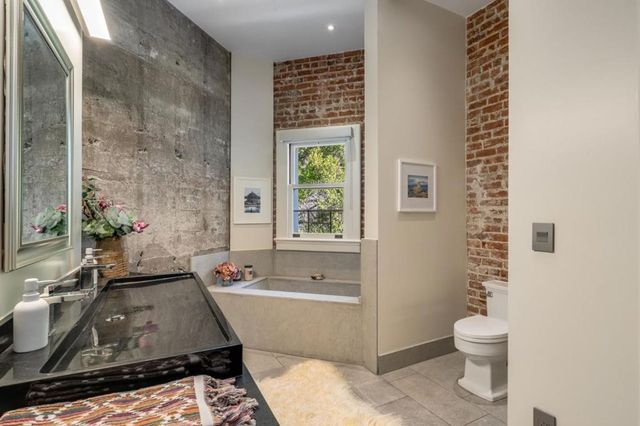 653 Dolores Street, San Francisco, CA 94110