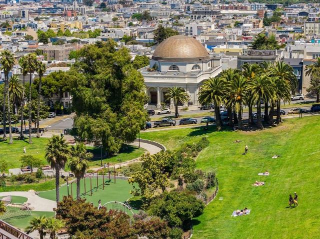 653 Dolores Street, San Francisco, CA 94110