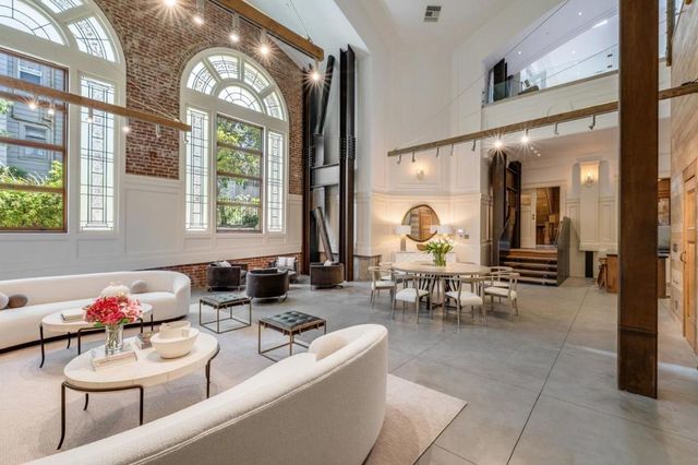 653 Dolores Street, San Francisco, CA 94110