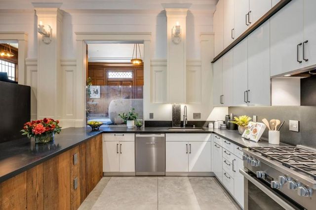 653 Dolores Street, San Francisco, CA 94110