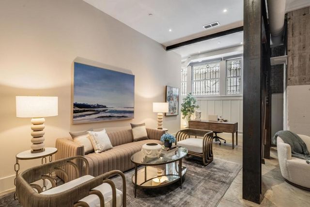 653 Dolores Street, San Francisco, CA 94110